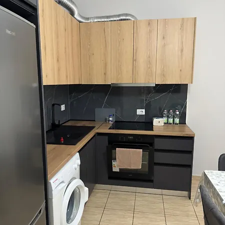 Sunny Apartment Vlore